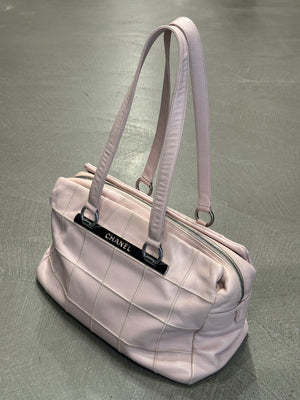 2005-2006 Chanel caviar leather shoulder bag