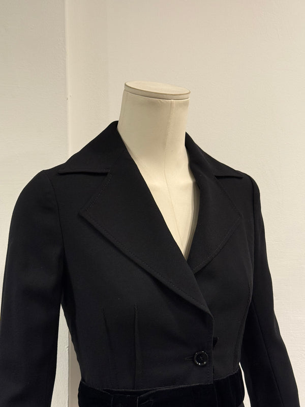 2000s Dolce & Gabbana velvet detail tailored blazer