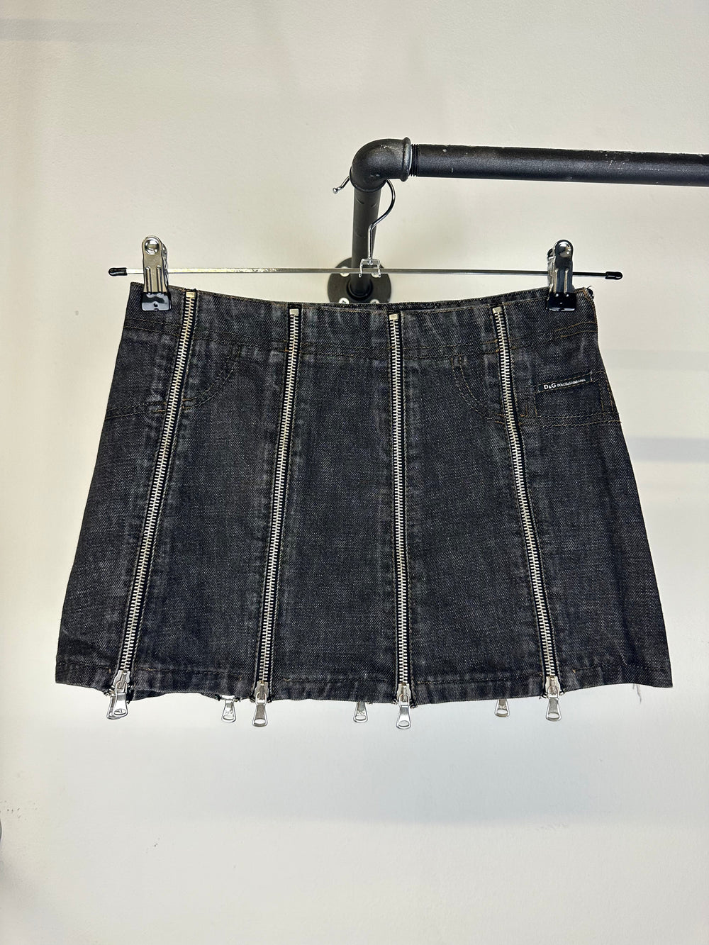 SS04 Dolce & Gabbana full zip mini skirt