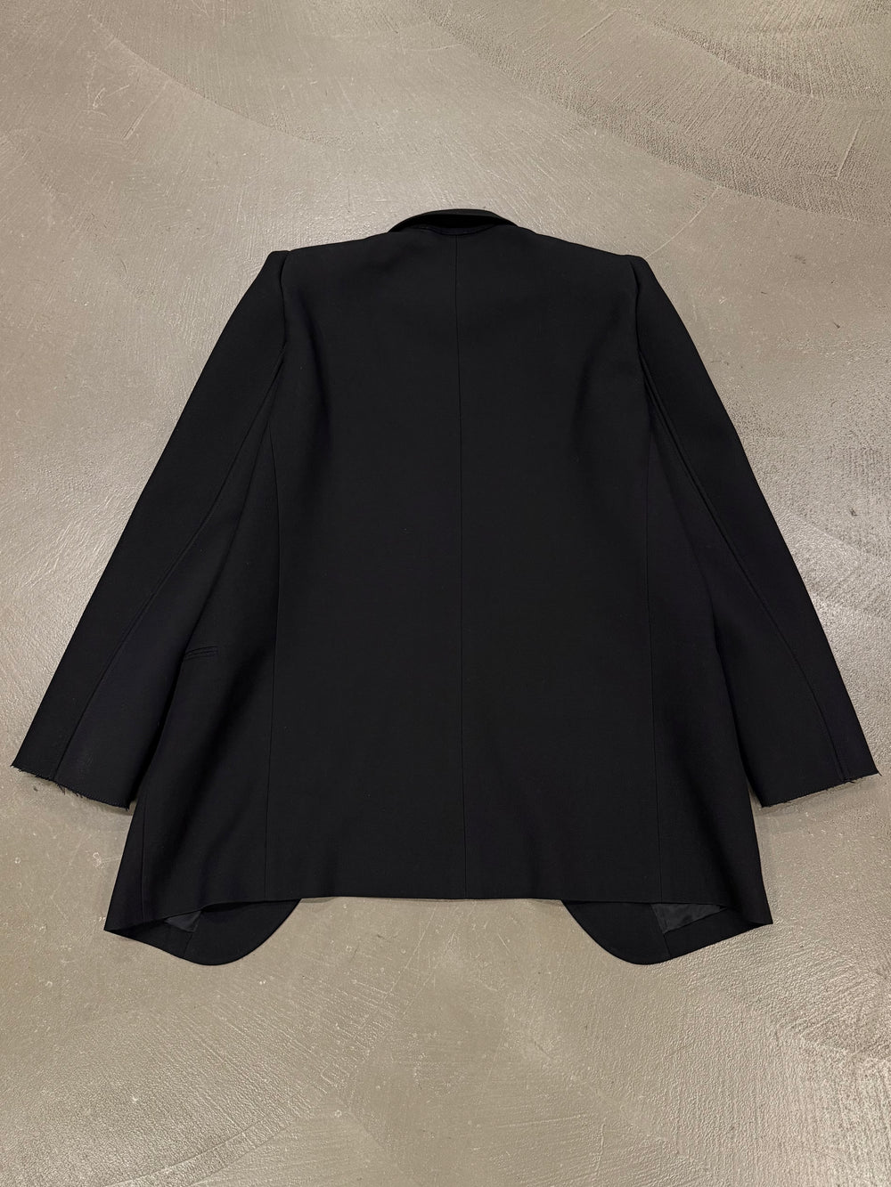 A/W2019 Balenciaga suspended shoulders runway blazer jacket