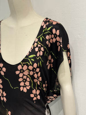 S/S2003 Gucci by Tom Ford runway cherry blossom dress with scarf