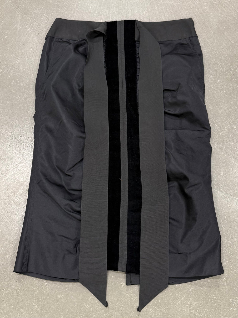 2002 Yves Saint Laurent by Tom Ford velvet silk skirt