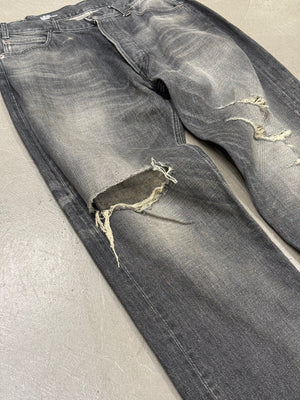 S/S2024 Celine wesley straight-leg distressed jeans