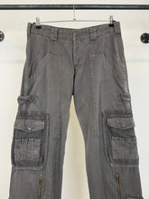 Load image into Gallery viewer, SS2003 Dolce &amp; Gabbana military cargo pants
