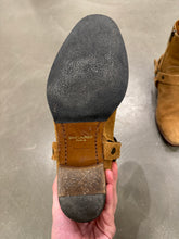 Load image into Gallery viewer, Saint Laurent Paris Wyatt suede western boots
