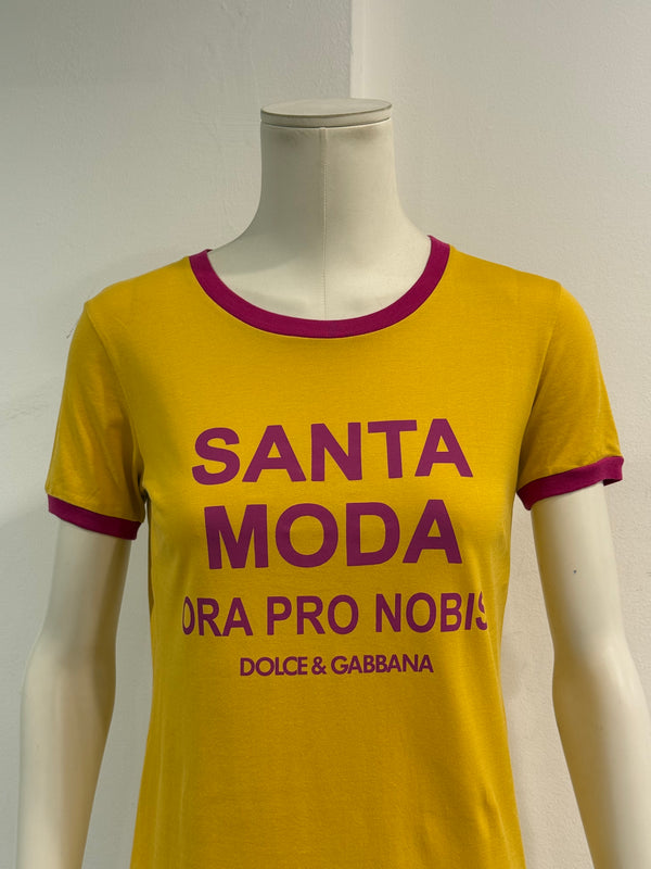F/W2018 Dolce & Gabbana Fashion Devotion "Santa Moda" runway graphic t-shirt