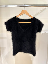 Load image into Gallery viewer, AW2001 Gucci by Tom Ford angora top
