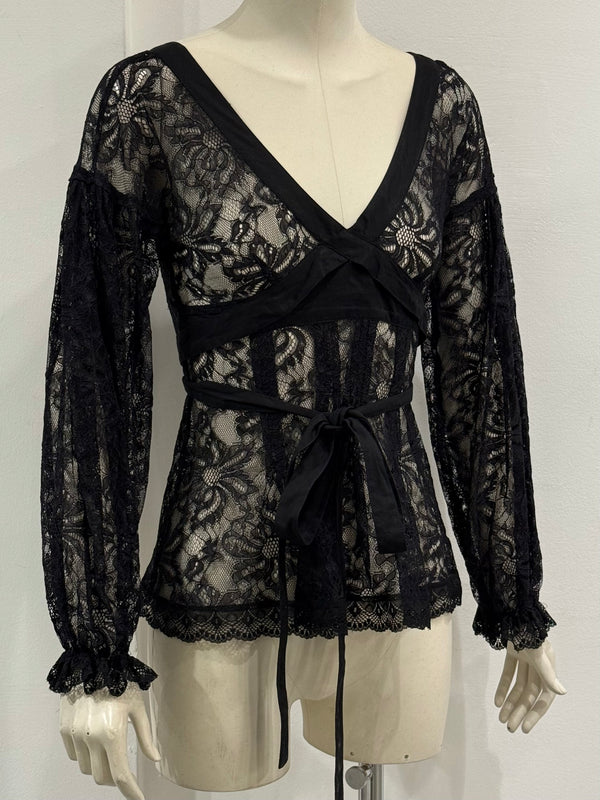 2000s Dolce & Gabbana lace tie-waist floral lace blouse