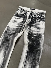 Load image into Gallery viewer, 2000s Versus Versace printed jeans

