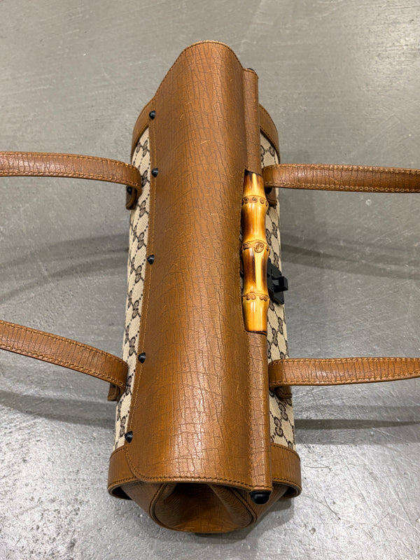 1990s Gucci monogram shoulder bag with bamboo detail