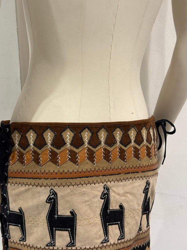 S/S2004 Dolce & Gabbana runway leather mini skirt