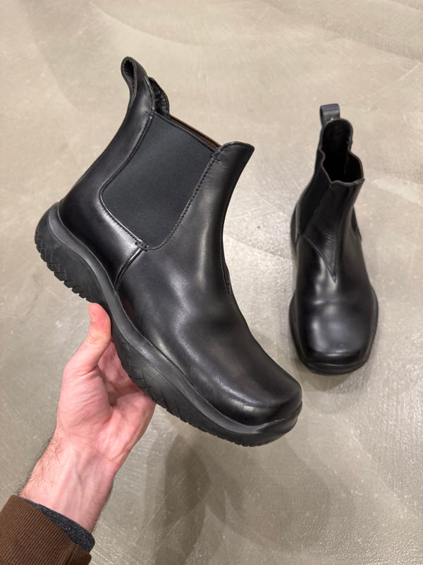 1999 Prada vibram leather boots