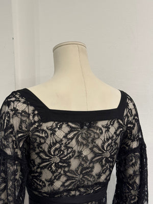 2000s Dolce & Gabbana lace tie-waist floral lace blouse