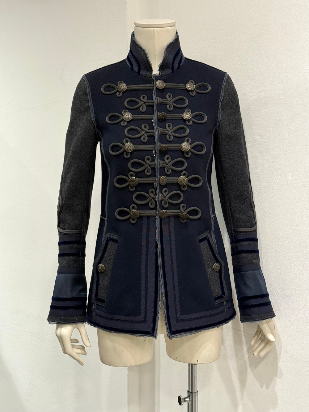 A/W2009 Dolce & Gabbana napoleon military officer jacket