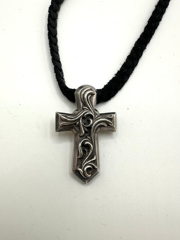 Chrome Hearts vulcanic cross necklace