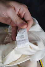 Load image into Gallery viewer, F/W 1998 Gucci by Tom Ford ecru wool set blazer and pants
