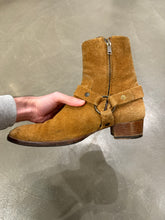 Load image into Gallery viewer, Saint Laurent Paris Wyatt suede western boots
