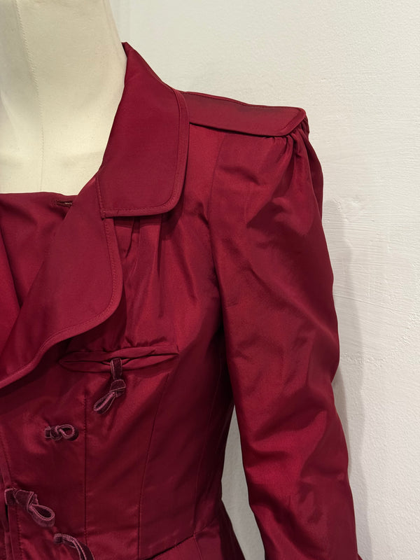 2004 Yves Saint Laurent by Tom Ford runway pagoda silk jacket