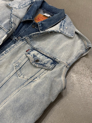 A/W2018 Vetements x Levi’s oversized double layer denim vest