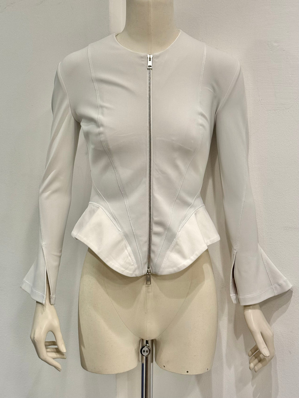 2010s Mugler white structured jacket with flared sleeves
