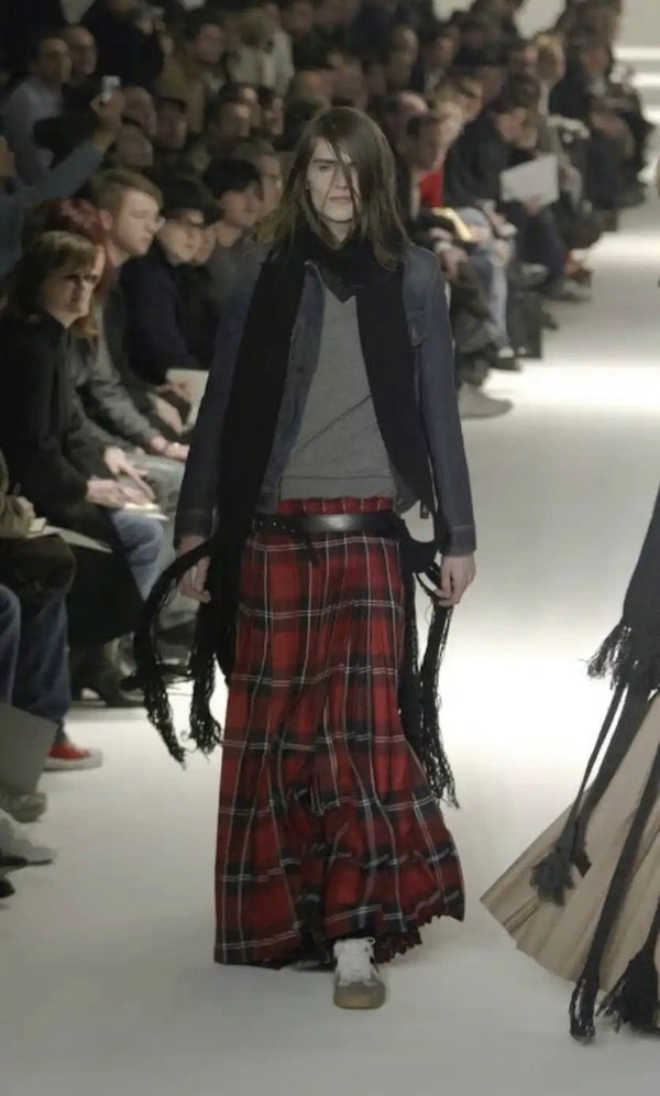 AW2004 Dior by Hedi Slimane “Victim of the crime” denim jacket