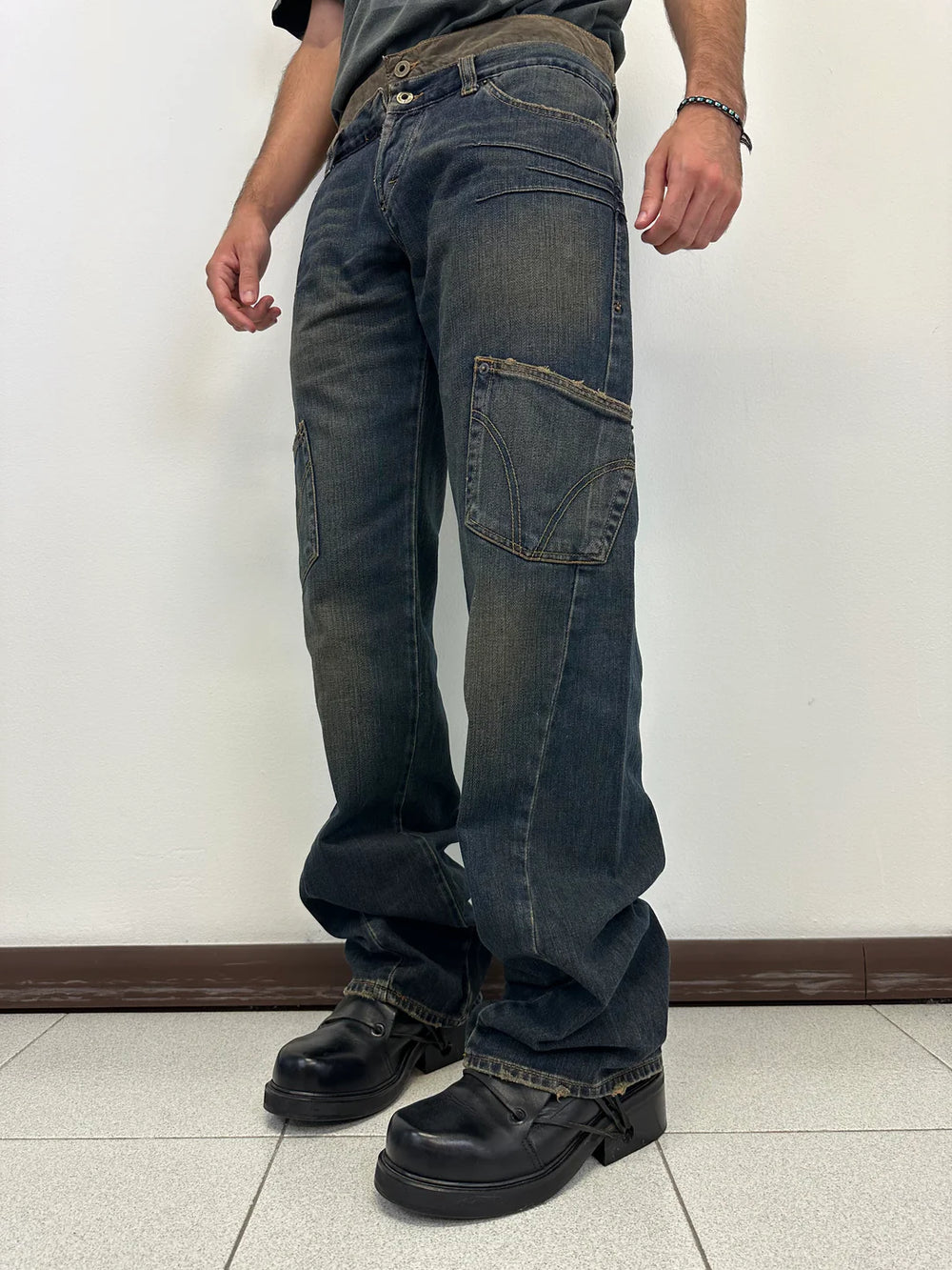 AW2003 D&G double waisted asymmetrical pockets jeans