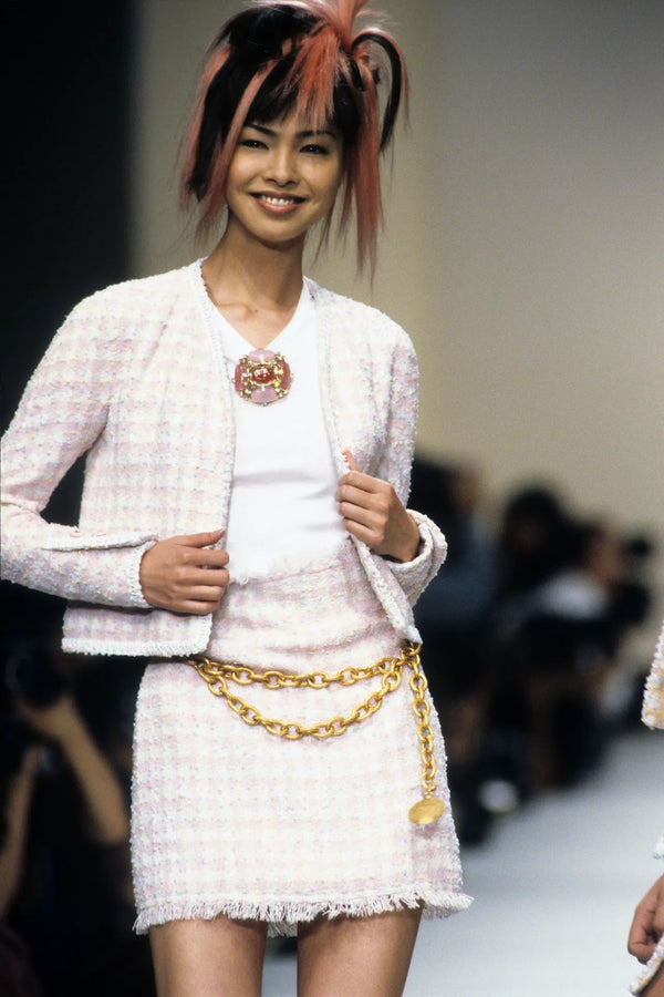 S/S1994 Chanel runway gold chain belt