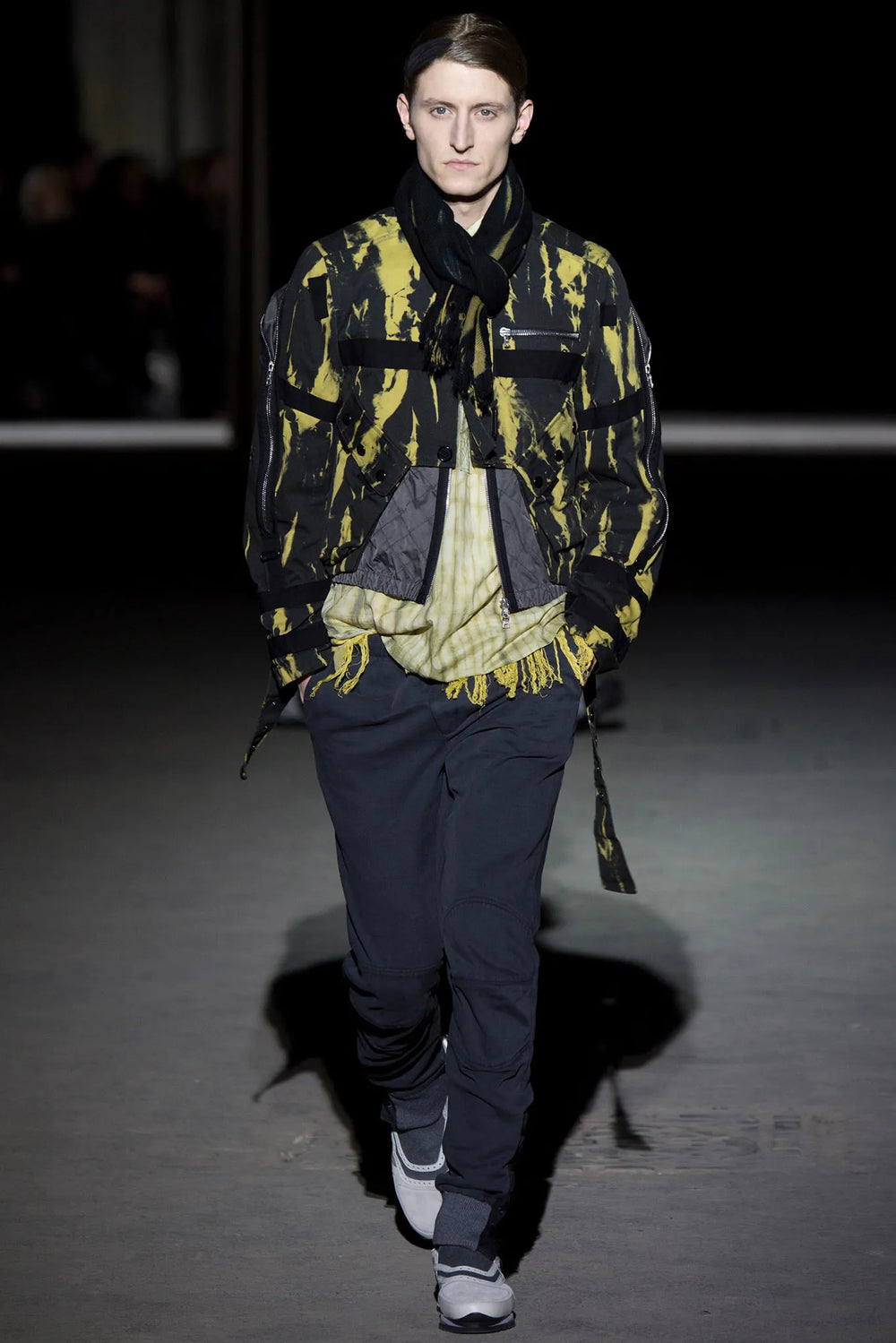 A/W2014 Dries Van Noten runway back-zip bomber jacket