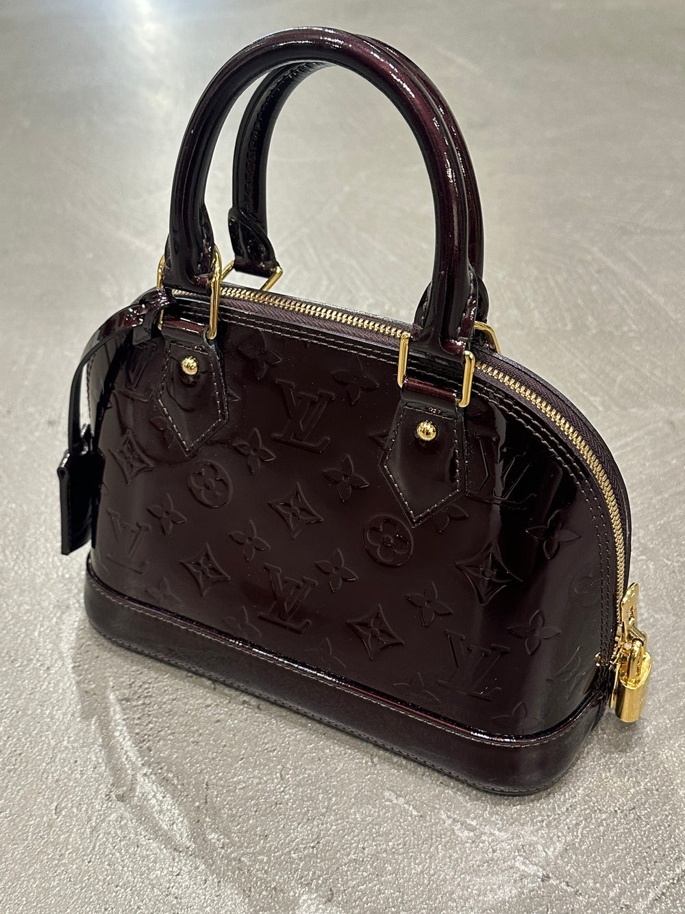 2012 Louis Vuitton patent monogram Alma BB with wallet
