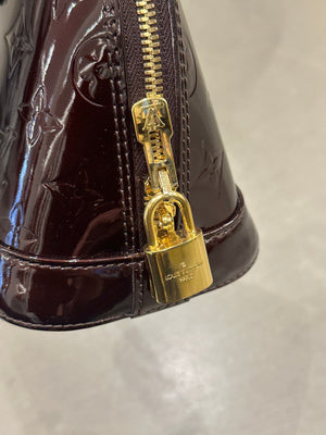 2012 Louis Vuitton patent monogram Alma BB with wallet