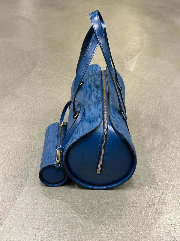 1995 Louis Vuitton Epi leather Papillon 30 handbag with pochette