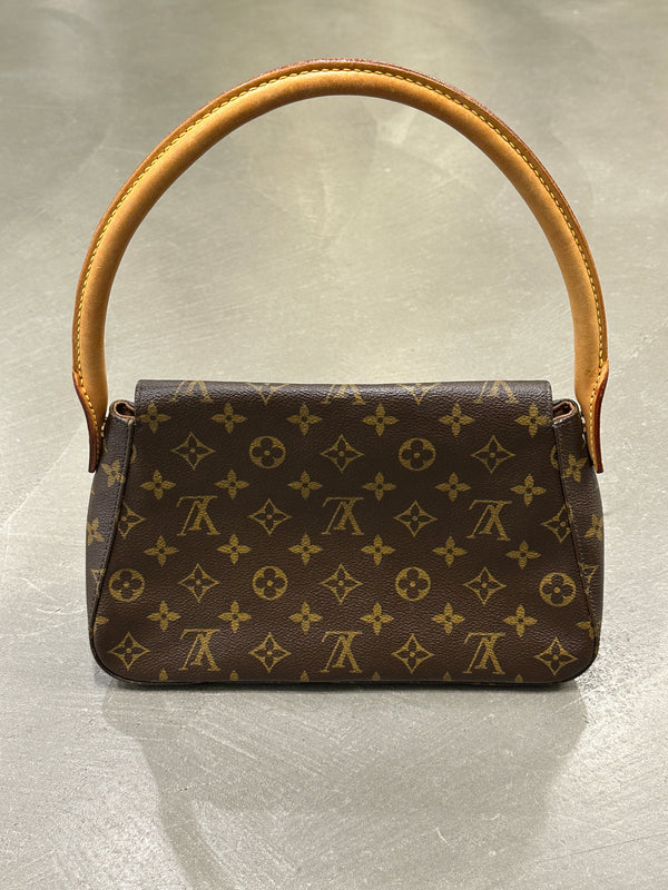 2003 Louis Vuitton Monogram Looping MM shoulder bag
