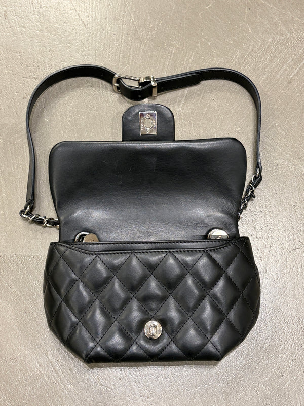 2022 Chanel Matelassé leather belt bag