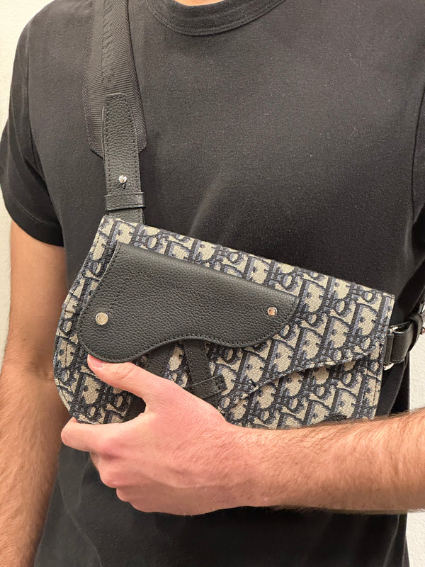 2021 Dior saddle messenger pouch in oblique jacquard