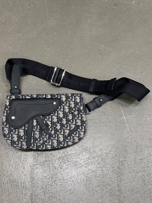 2021 Dior saddle messenger pouch in oblique jacquard