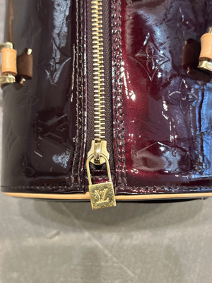 2007 Louis Vuitton vernis "bedford" papillon bag