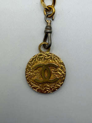1982 Chanel Medallion chain belt