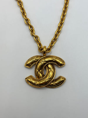 1990s Chanel quilted CC pendant chain necklace