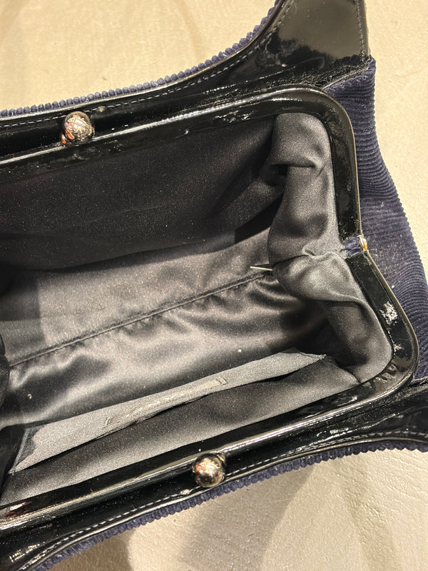 2000-20002 Chanel corduroy hobo bag