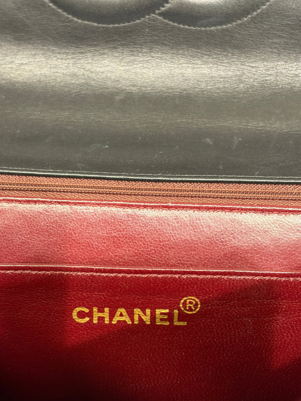 1994-1995 Chanel classic single flap maxi Jumbo bag