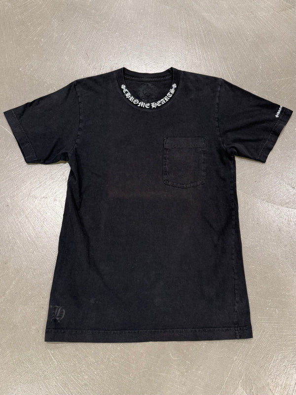 Chrome Hearts neck letters logo t-shirt