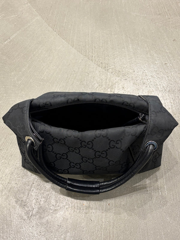 1990s Gucci GG nylon shoulder bag