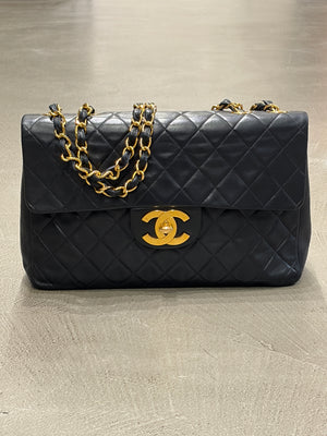 1994-1995 Chanel classic single flap maxi Jumbo bag