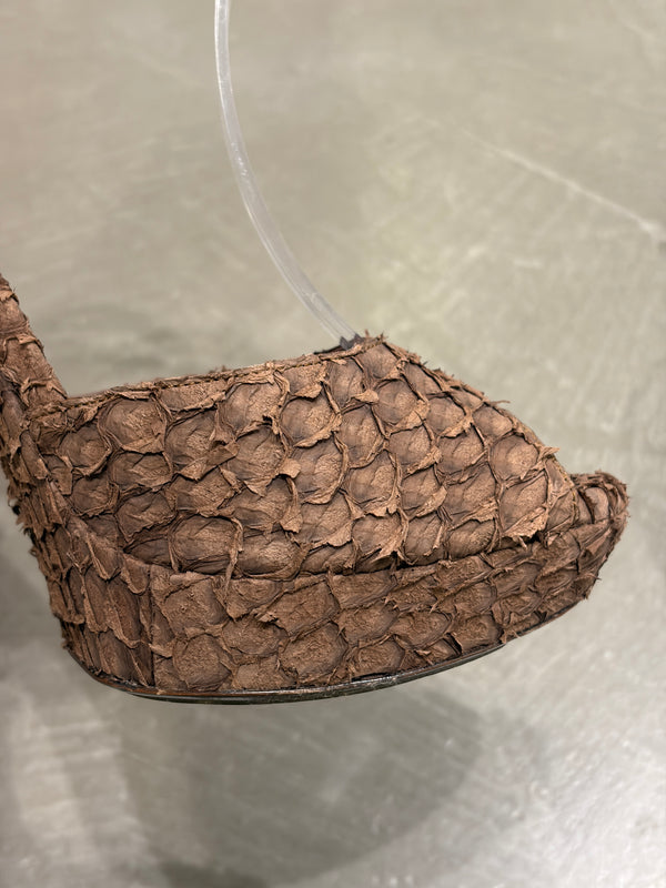 S/S2010 Yves Saint Laurent runway “Rose" Spiny heel sandals