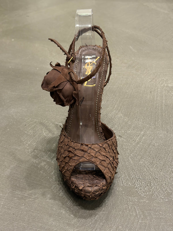 S/S2010 Yves Saint Laurent runway “Rose" Spiny heel sandals