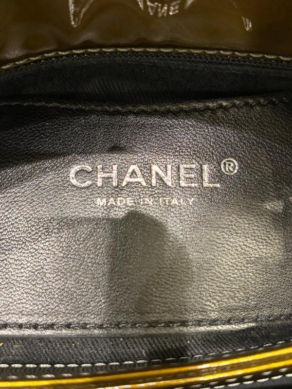 2011 Chanel patent quilted CC charm shoulder bag