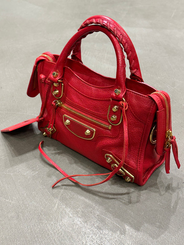 2013 Balenciaga Rouge Poppy City bag