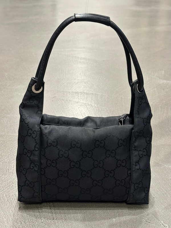 1990s Gucci GG nylon shoulder bag