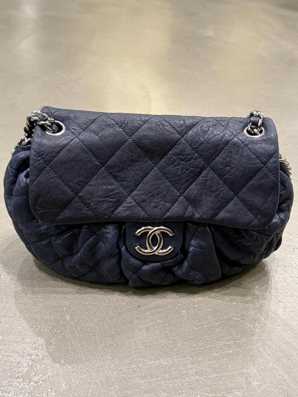 2014 Chanel matelasse chain blue leather bag