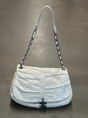 2006-2008 Chanel matelassé leather shoulder bag